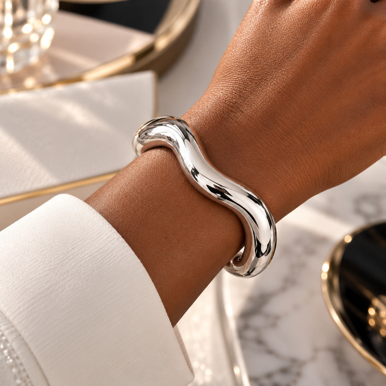 Luxe Wave Sculpted Cuff Bracelet for Women, Gold and Silver Tone