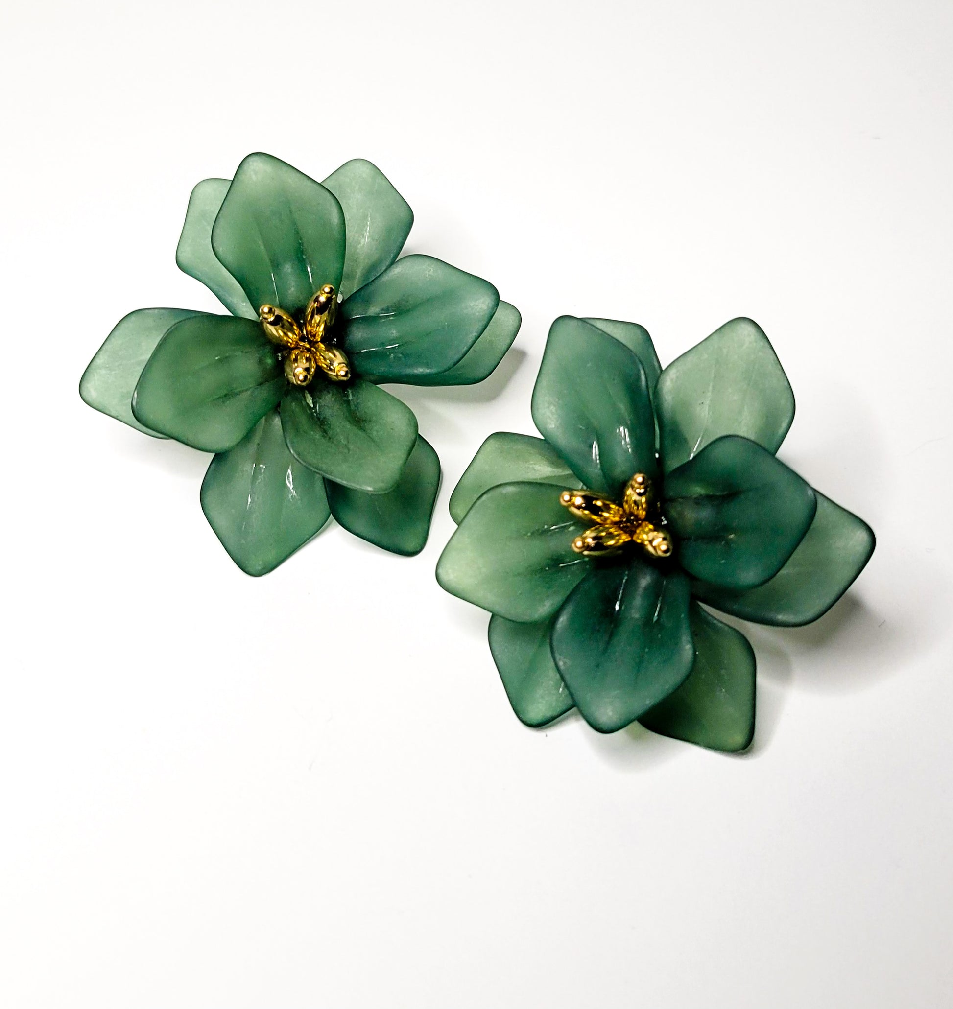 Green flower earring studs