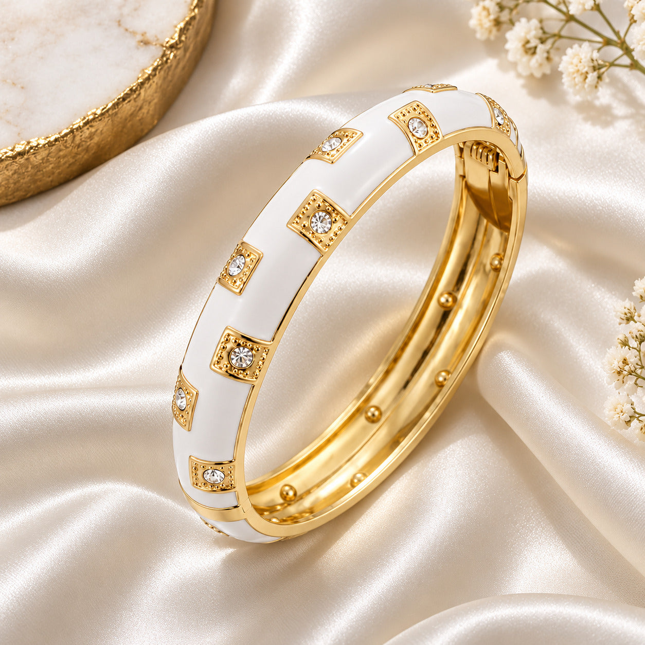 Ivory Majesty Bangle