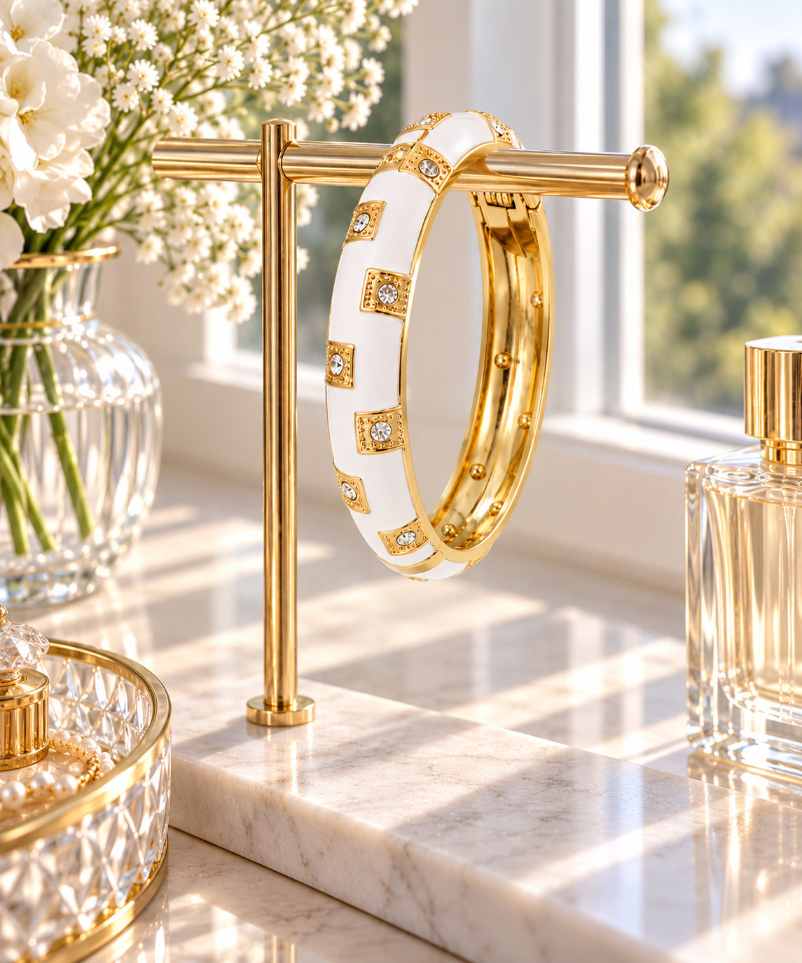Ivory Majesty Bangle