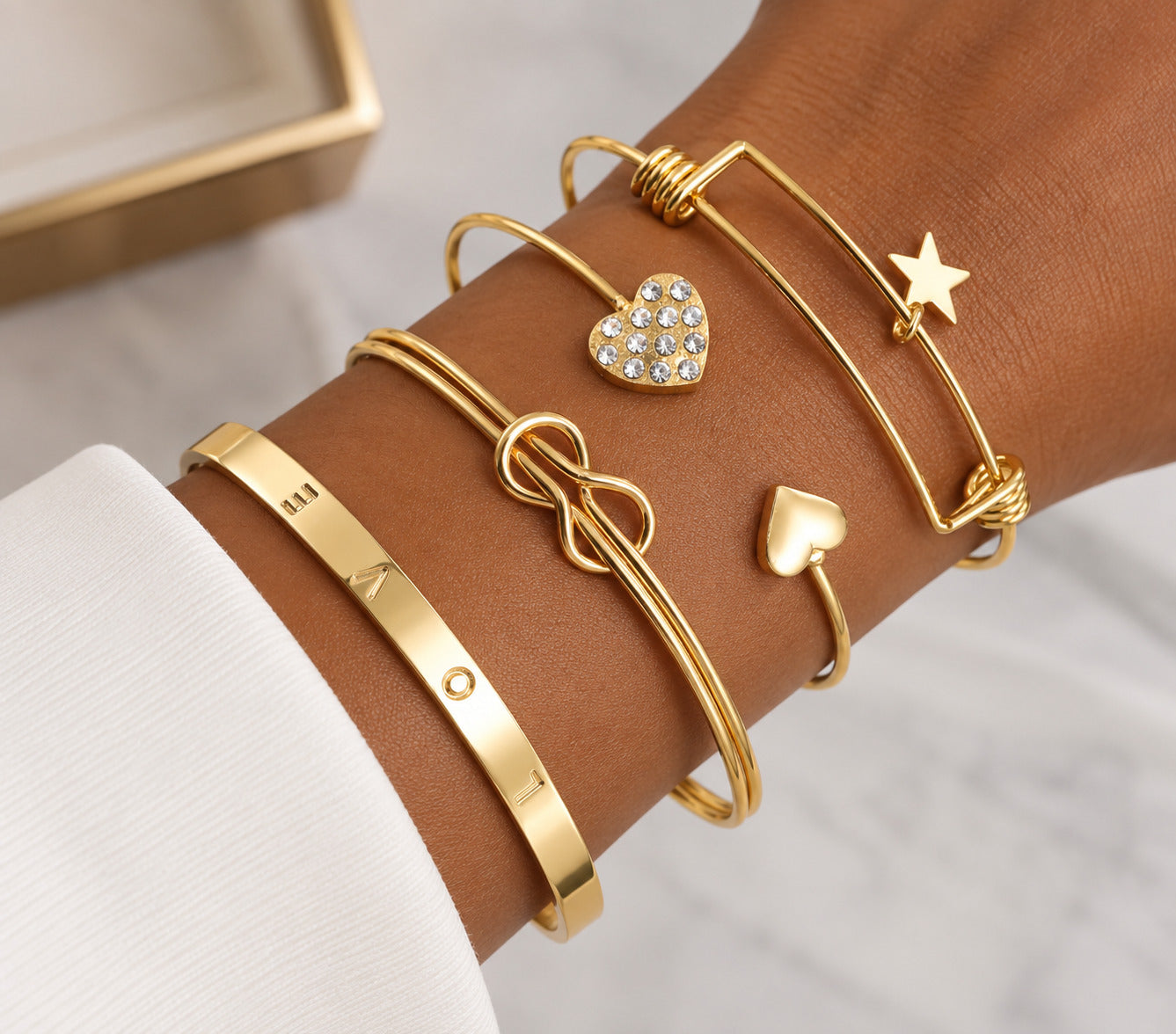 Golden Romance Bracelet Set