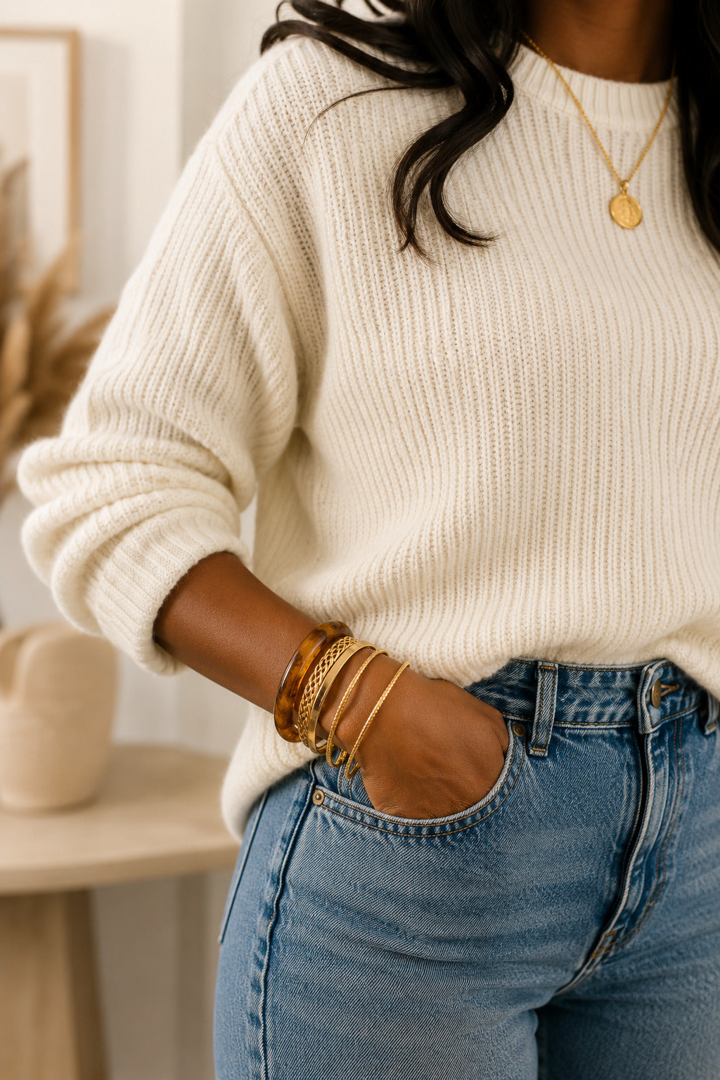 Golden Amber Bracelet Set – 5-Piece Layered Bangle Set