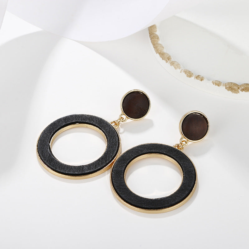 black circle shaped Wooden Earrings