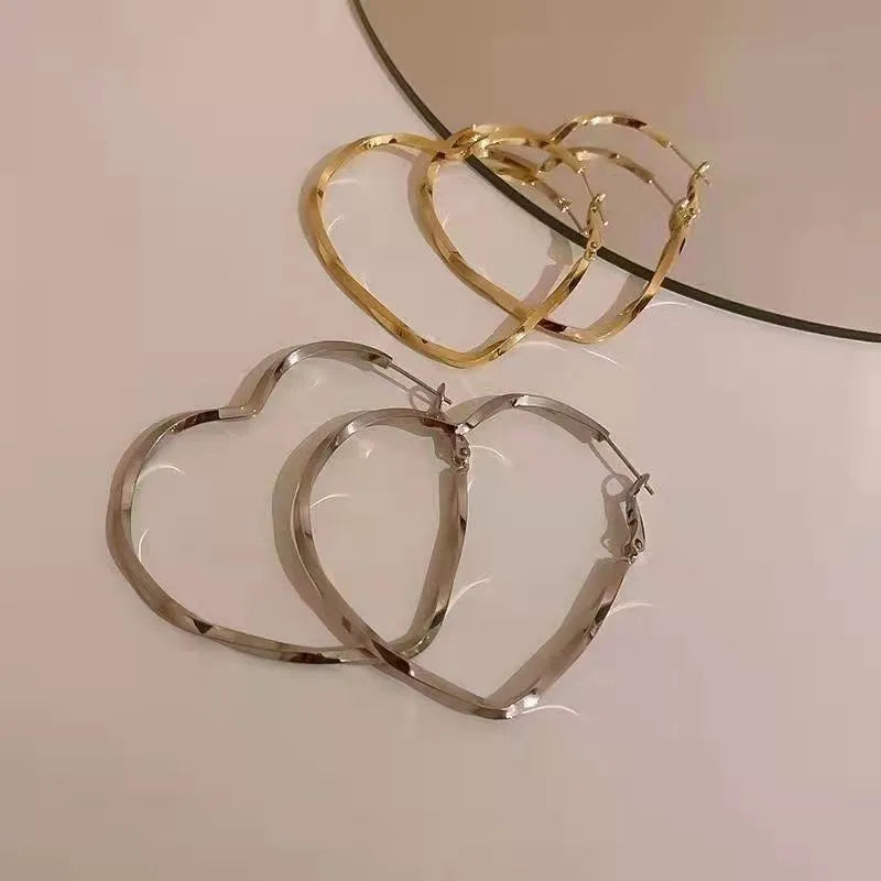 Graceful Love Hoops