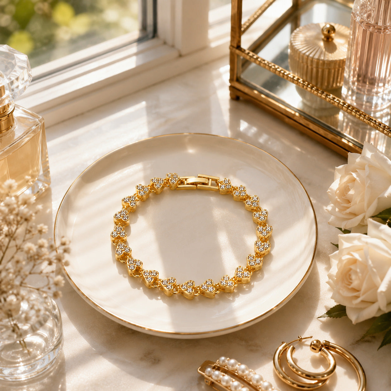 Love Link Crystal Bracelet Gold