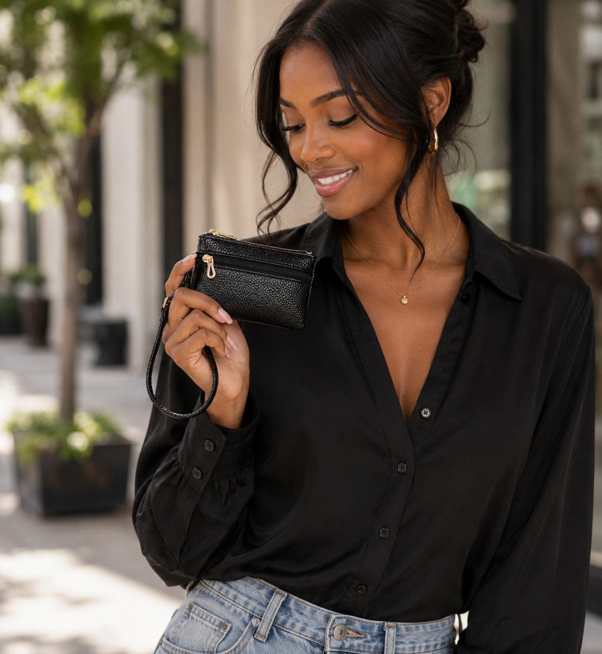 Luxe On The Go Mini wristlet