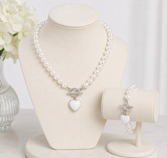 Pure Romance Pearl Jewelry Set